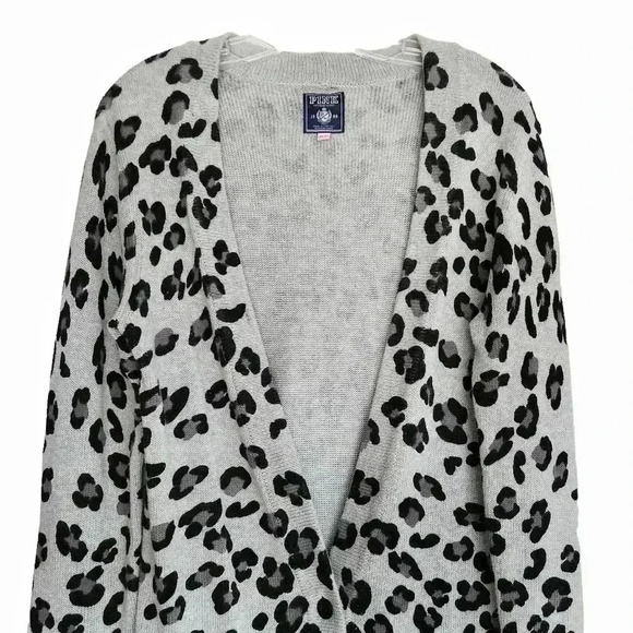 Victoria’s Secret PINK Leopard Boyfriend Cardigan Women M Gray Long Cotton - Picture 2 of 12